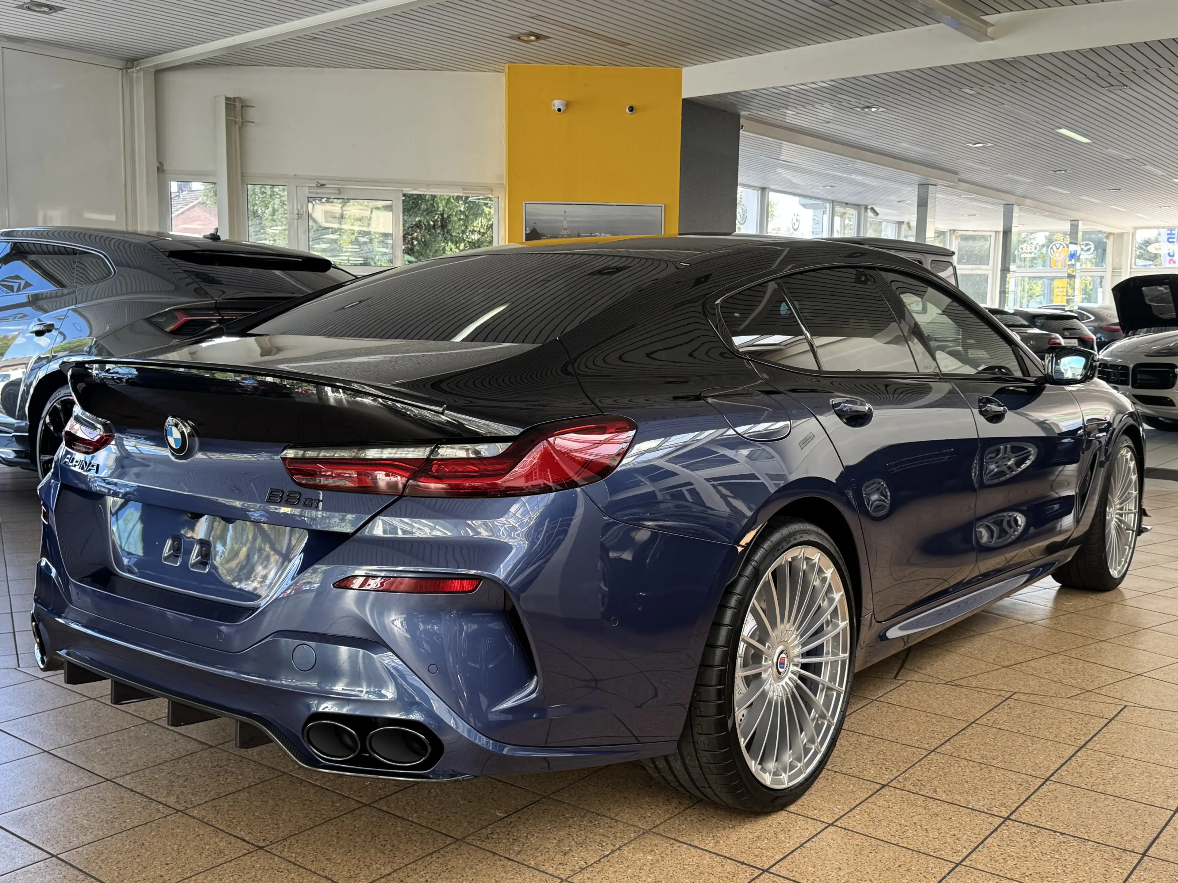 Alpina B8 GT Gran Coupé 28von99 *Bi COLOR*CARBON*B&O* — photo 2