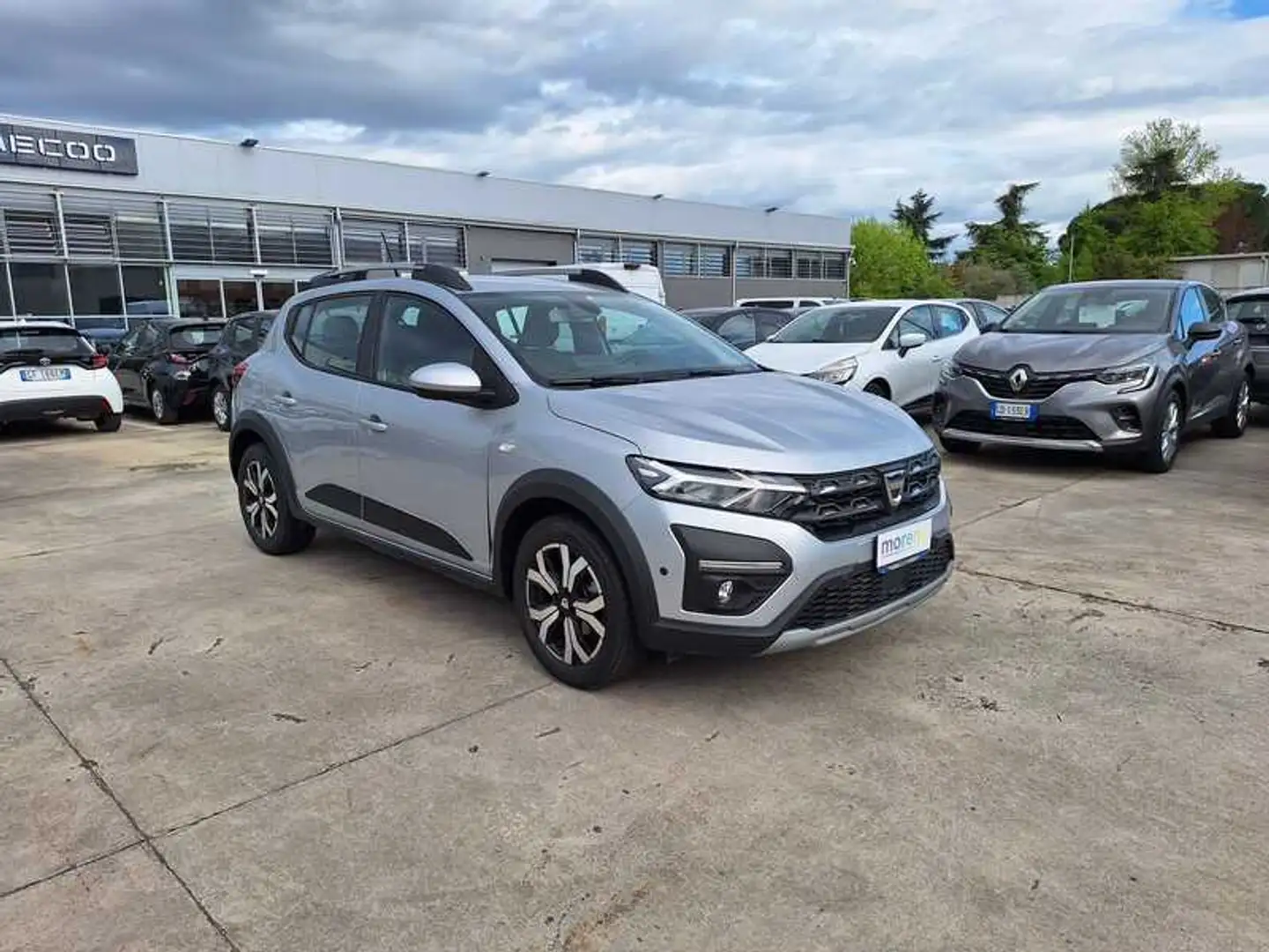 Dacia Sandero Stepway 1.0 TCe 100 CV Comfort Eco-g Argento - 2