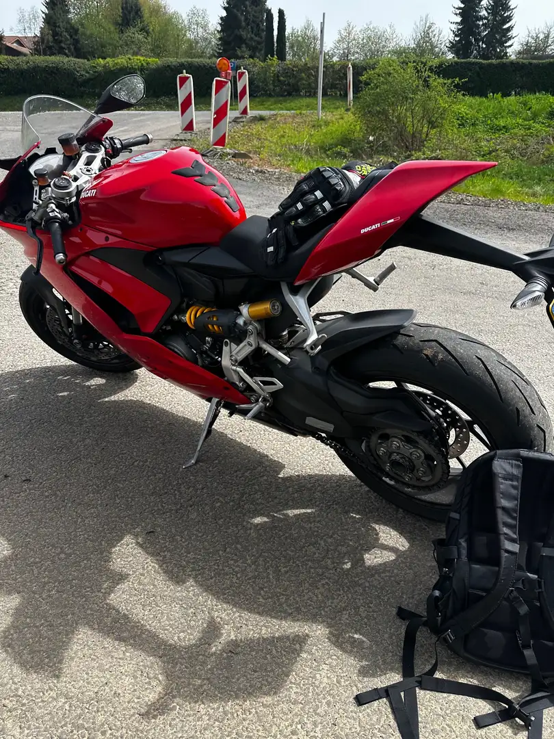 Ducati Panigale V2 Czerwony - 2