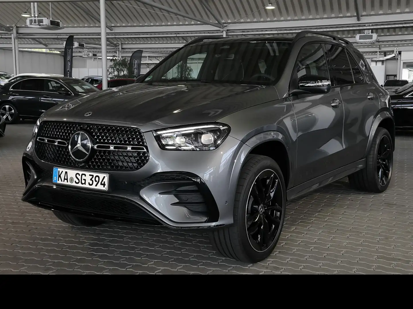Mercedes-Benz GLE 450 d 4M AMG MBUX+360°+M-LED+AHK+Distro+HUD+ Szürke - 1