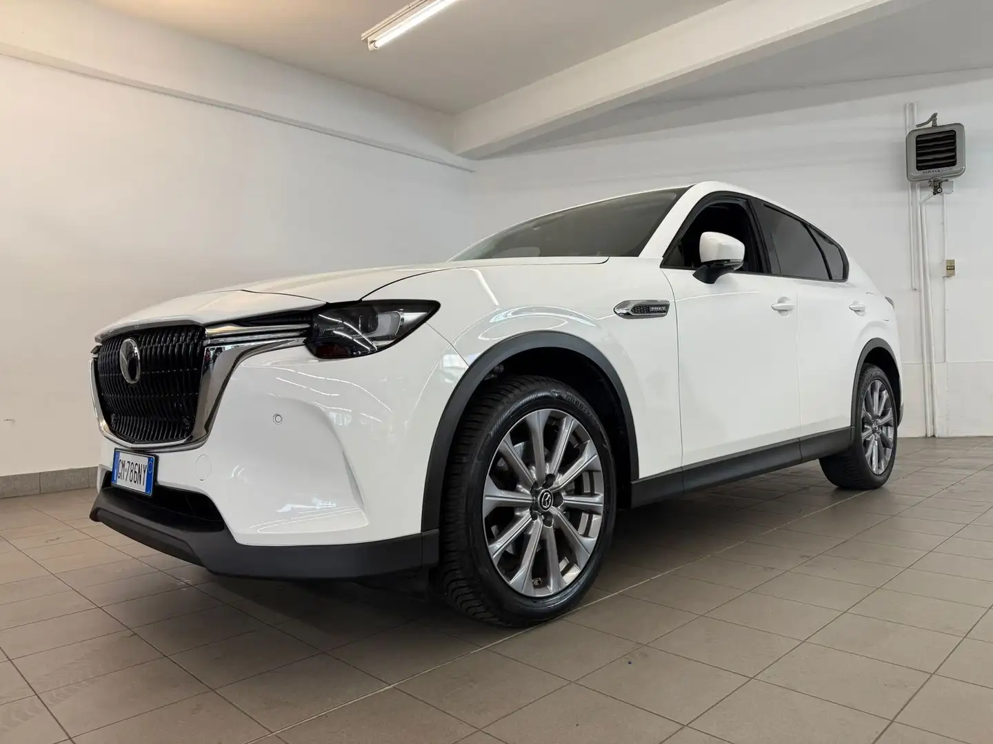 Mazda CX-60 2.5L e-SkyactivPhev AWDExclusive anche a334€ Blanc - 2