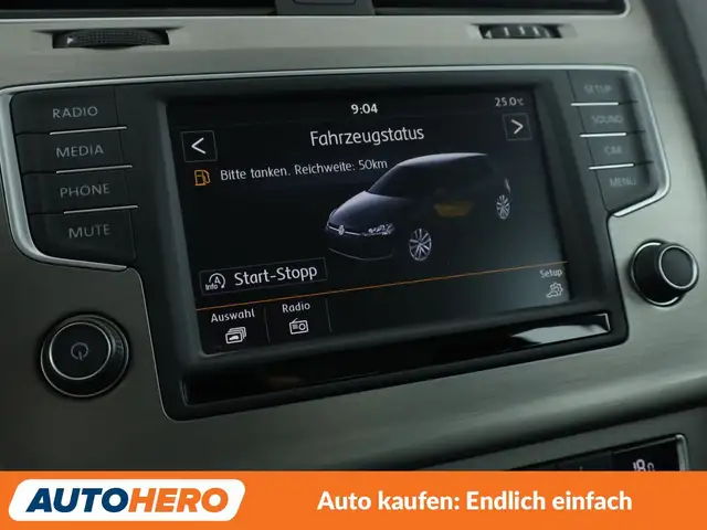Volkswagen Golf view 23