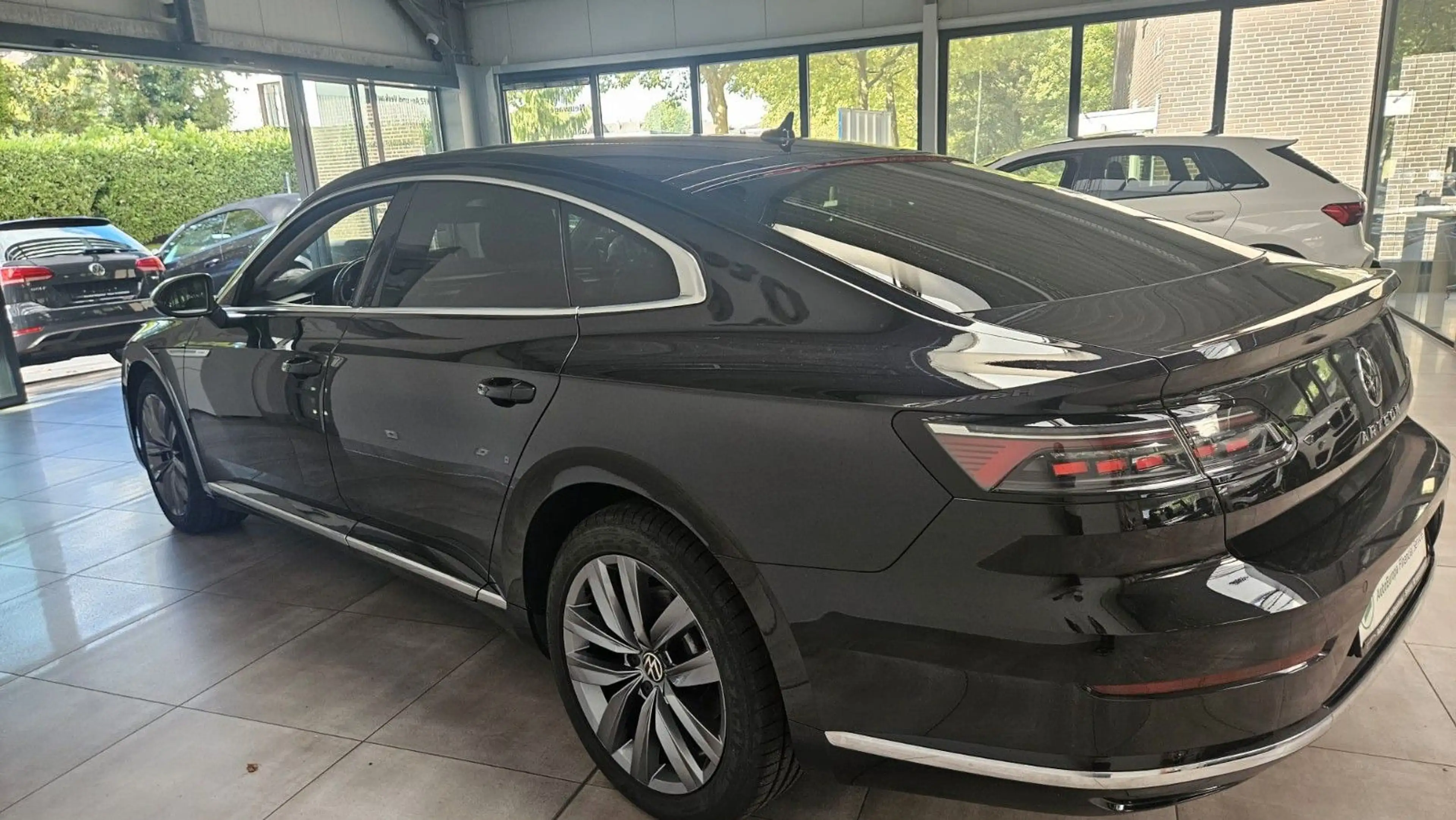 Volkswagen Arteon 2.0 TDI Elegance ACC LED Navi Kamera PDC — photo 8