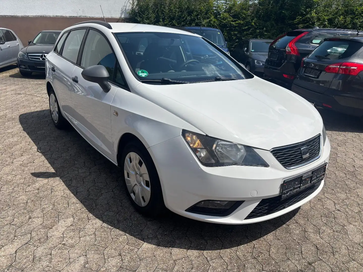 SEAT Ibiza ST Reference Biały - 1