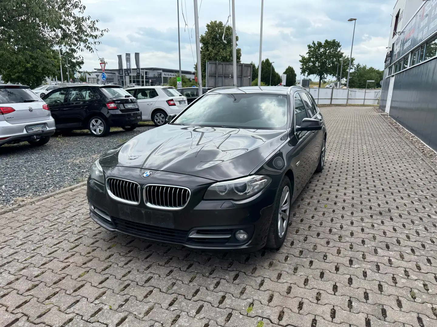 BMW 530 d 3.0 Touring***MOTORSCHADEN*** Bruin - 2
