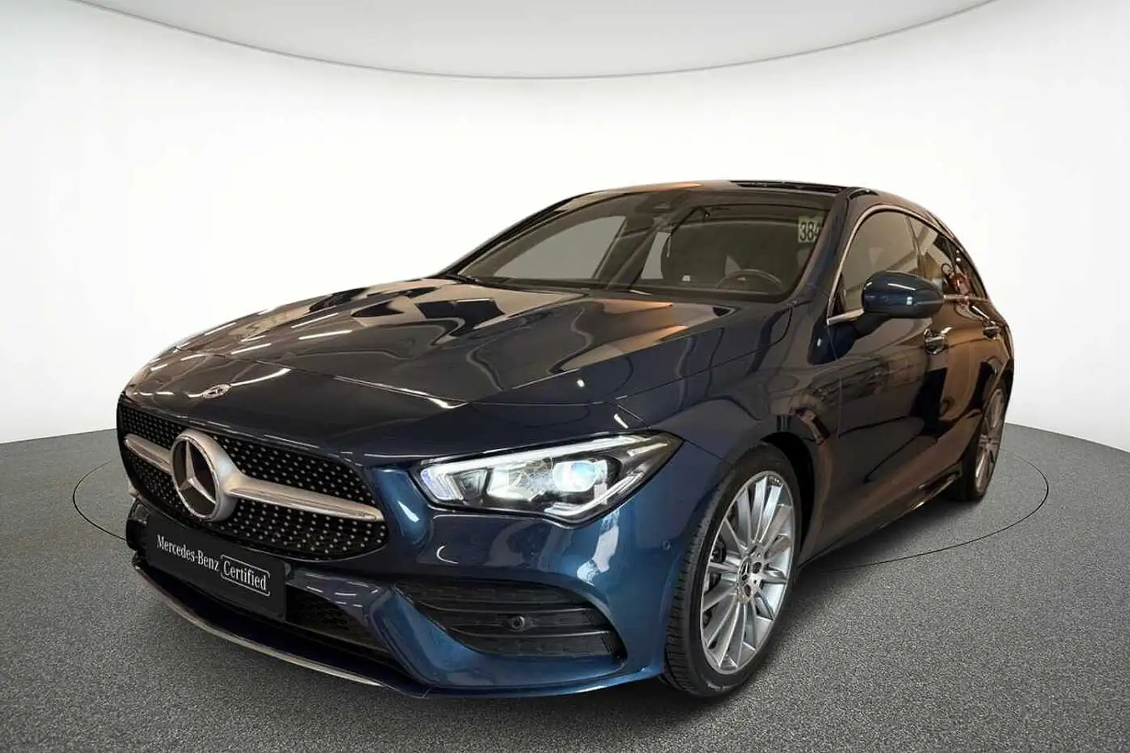 Mercedes-Benz CLA 180 Shooting Brake AMG Line Bleu - 1