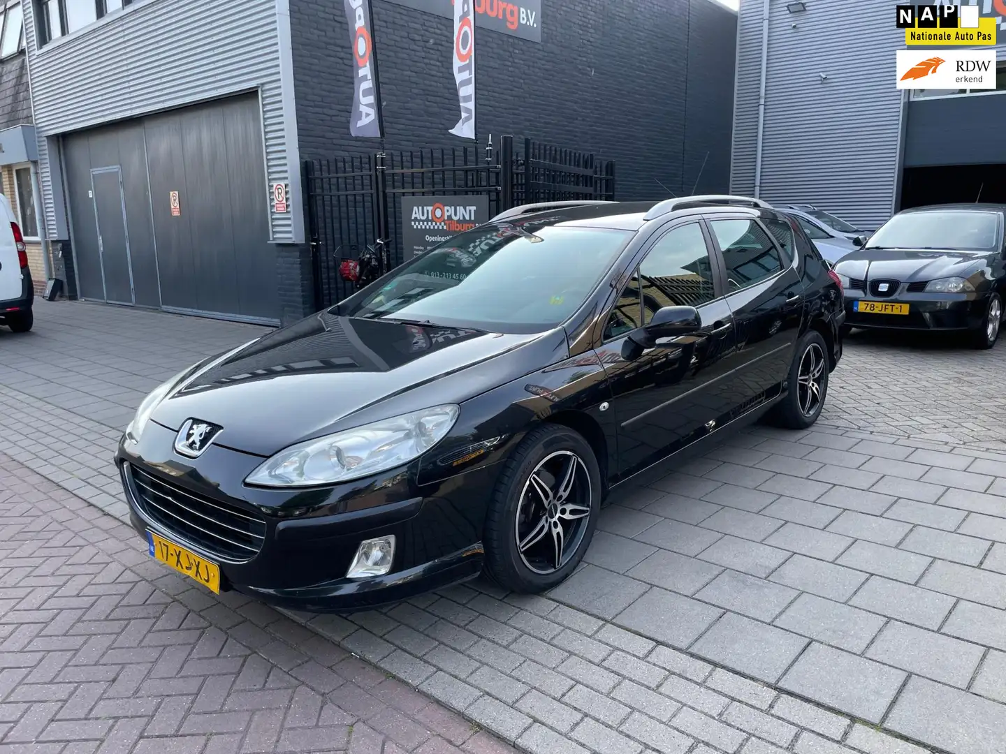 Peugeot 407 SW 2.0 HDiF Premium Airco Pano NAP APK Zwart - 1