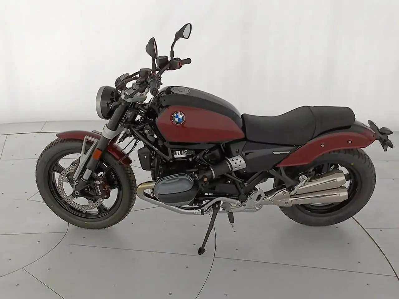 BMW R 12