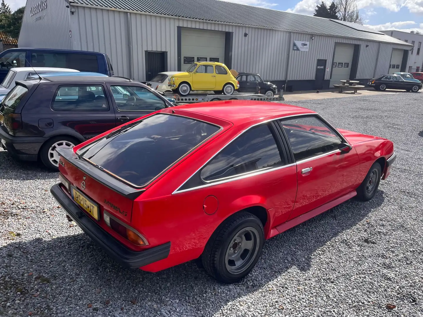 Opel Manta GTJ combi 2.0 S Rot - 2