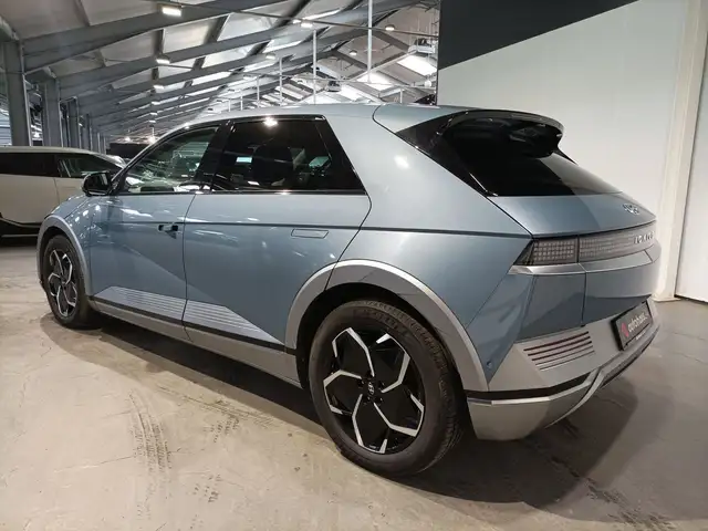 Hyundai Ioniq 5 view 4
