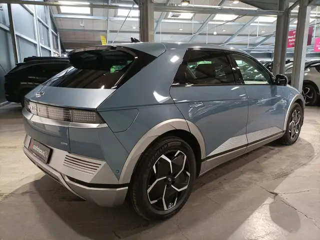 Hyundai Ioniq 5 view 5
