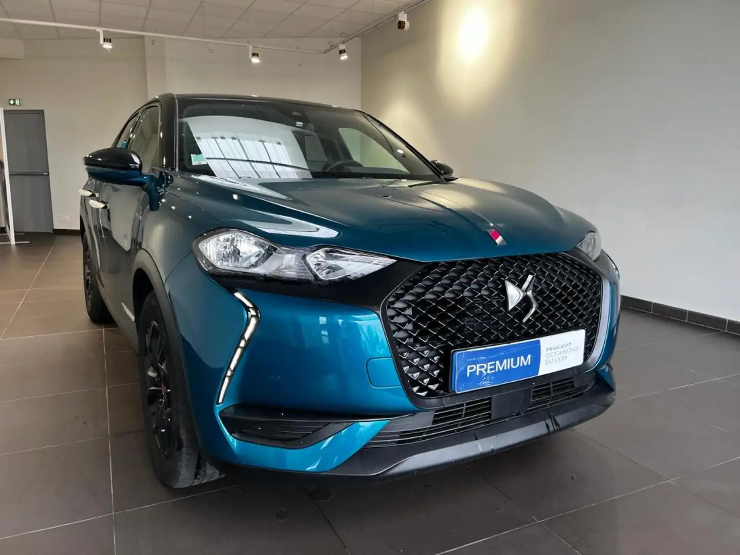 DS Automobiles DS 3 Crossback DS3 130 PERFORMANCE LINE Modrá - 2