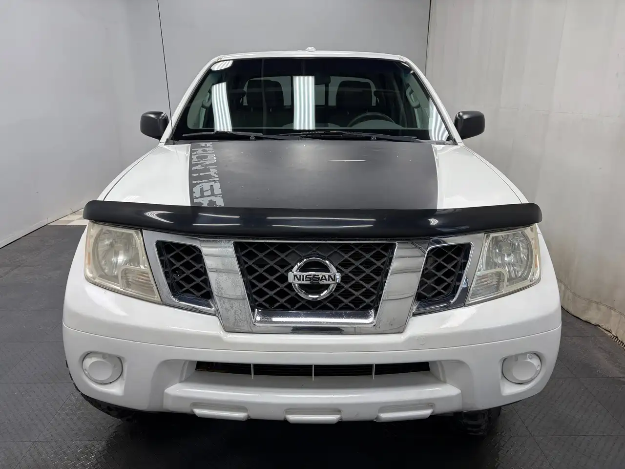 Nissan Frontier снимка Nissan Frontier
