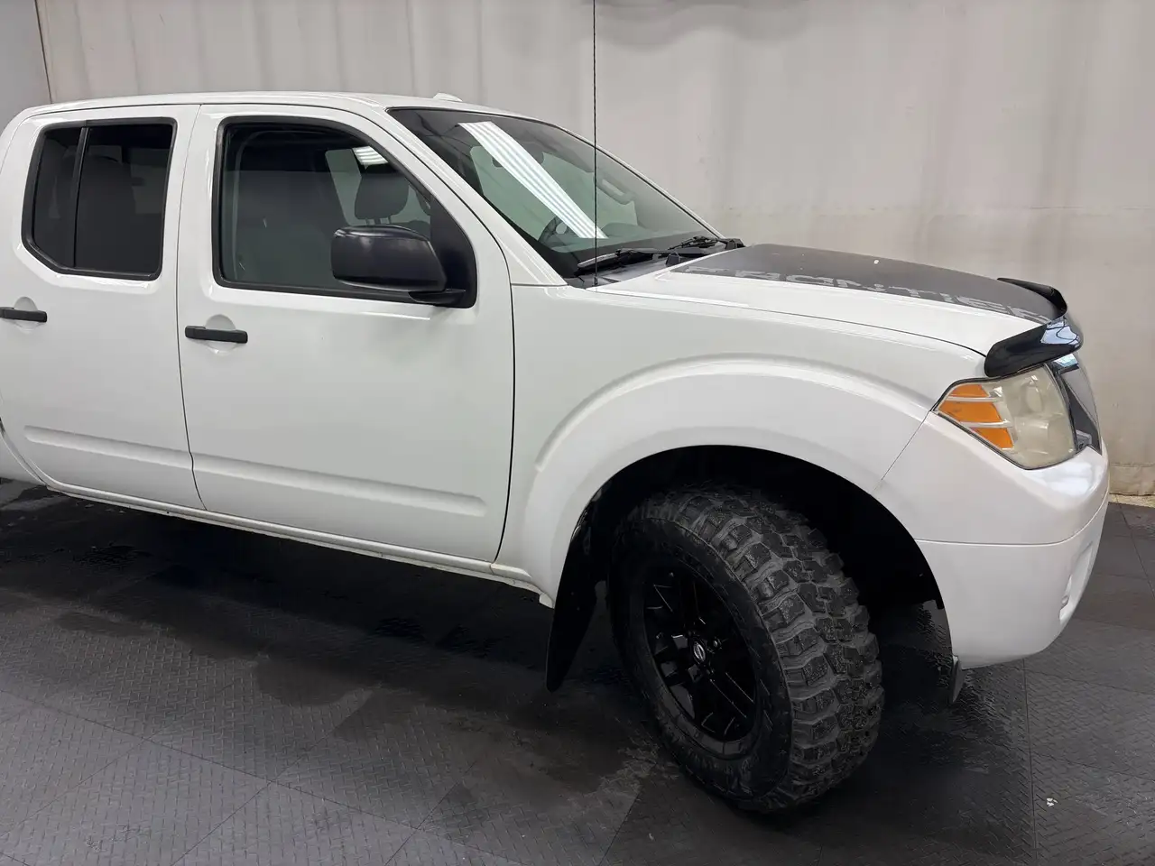 Nissan Frontier снимка Nissan Frontier