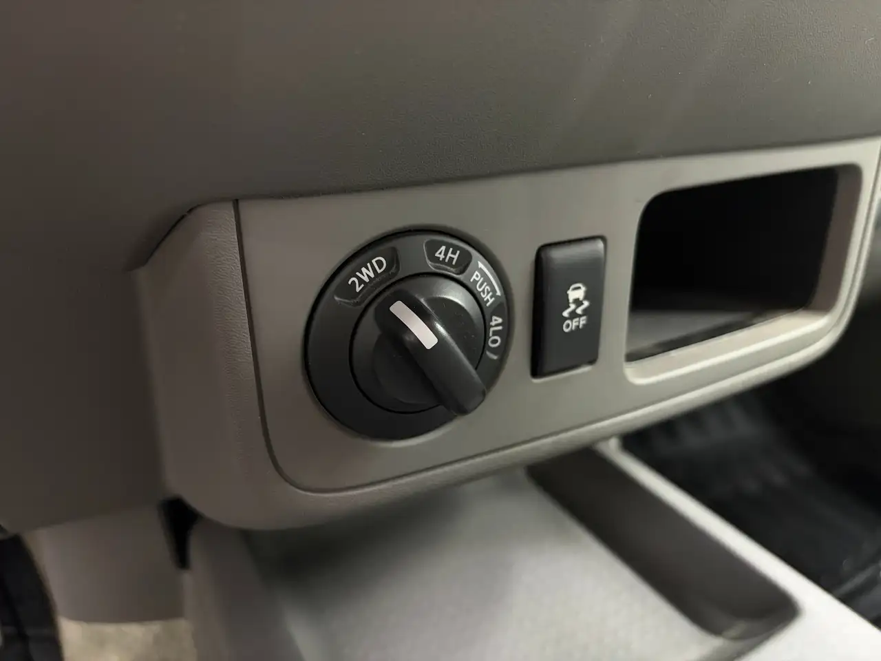 Nissan Frontier снимка Nissan Frontier