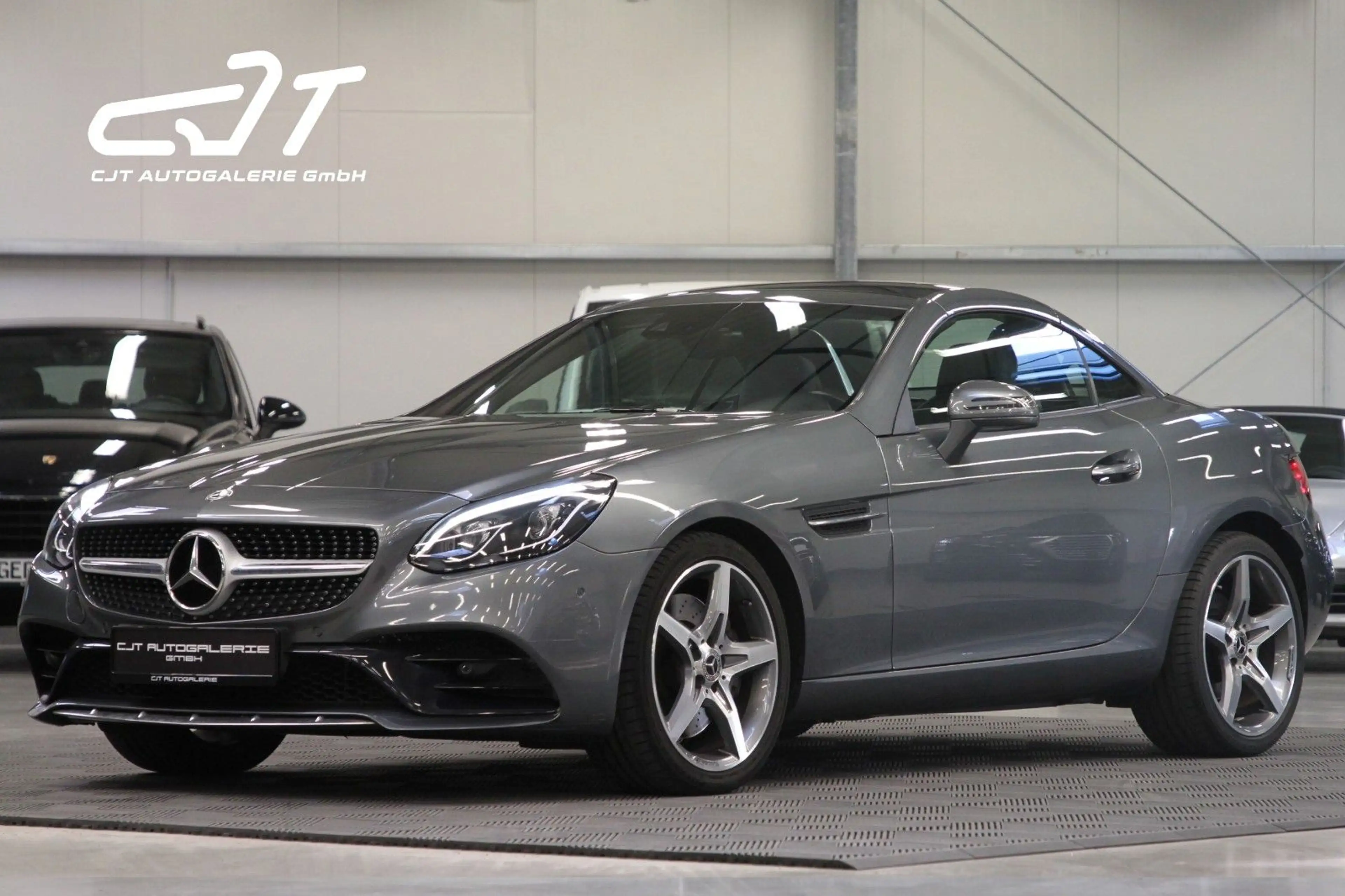 Mercedes-Benz SLC 300 Roadster AMG H&K / RFK / ILS / Ambiente