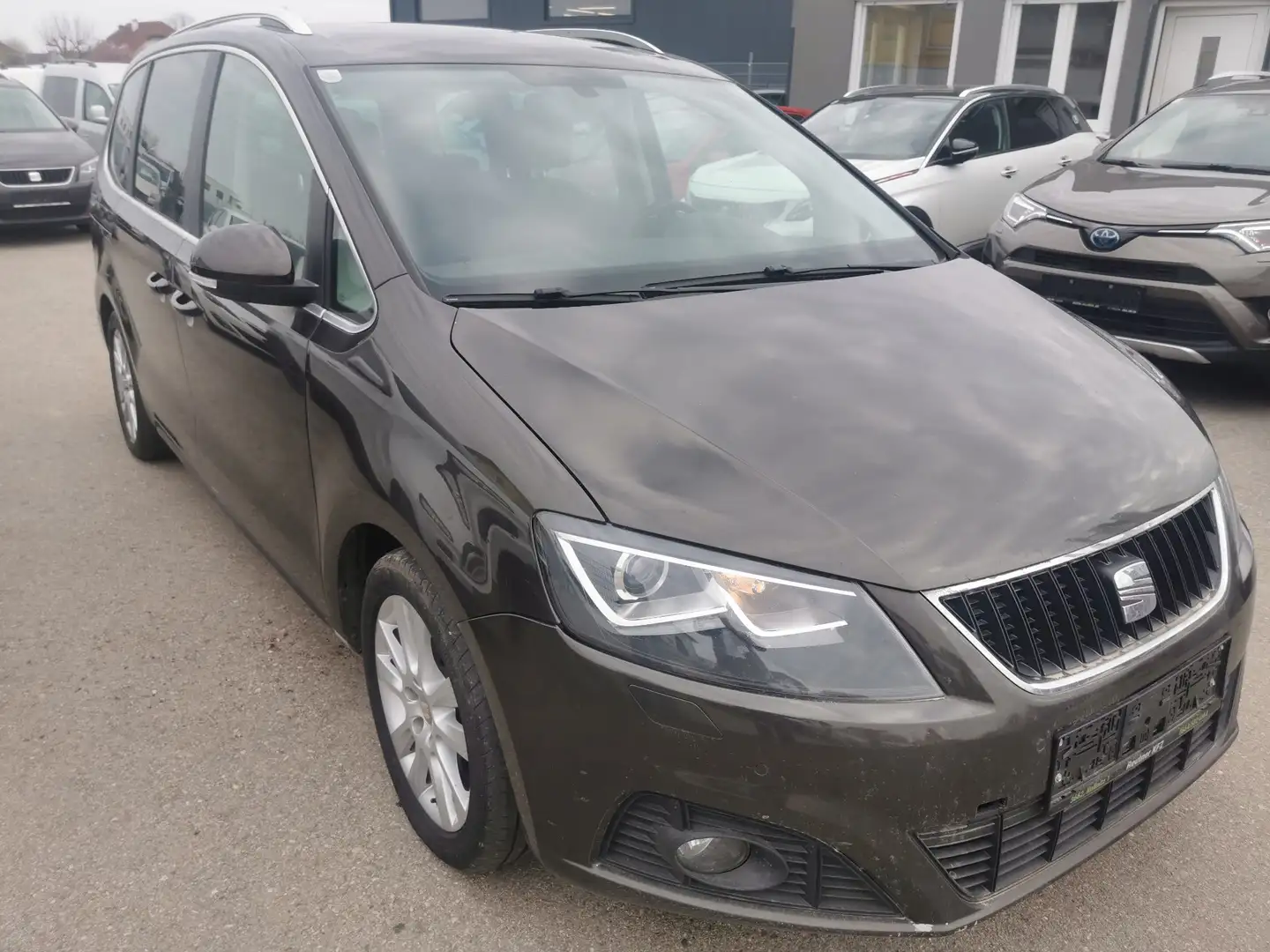 SEAT Alhambra 4Kids Braun - 2