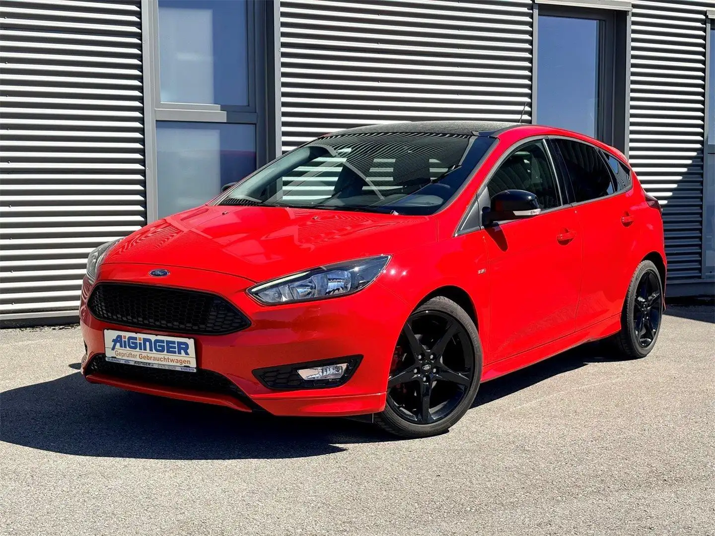 Ford Focus ST-Line Red-Edition 125PS Rot - 2