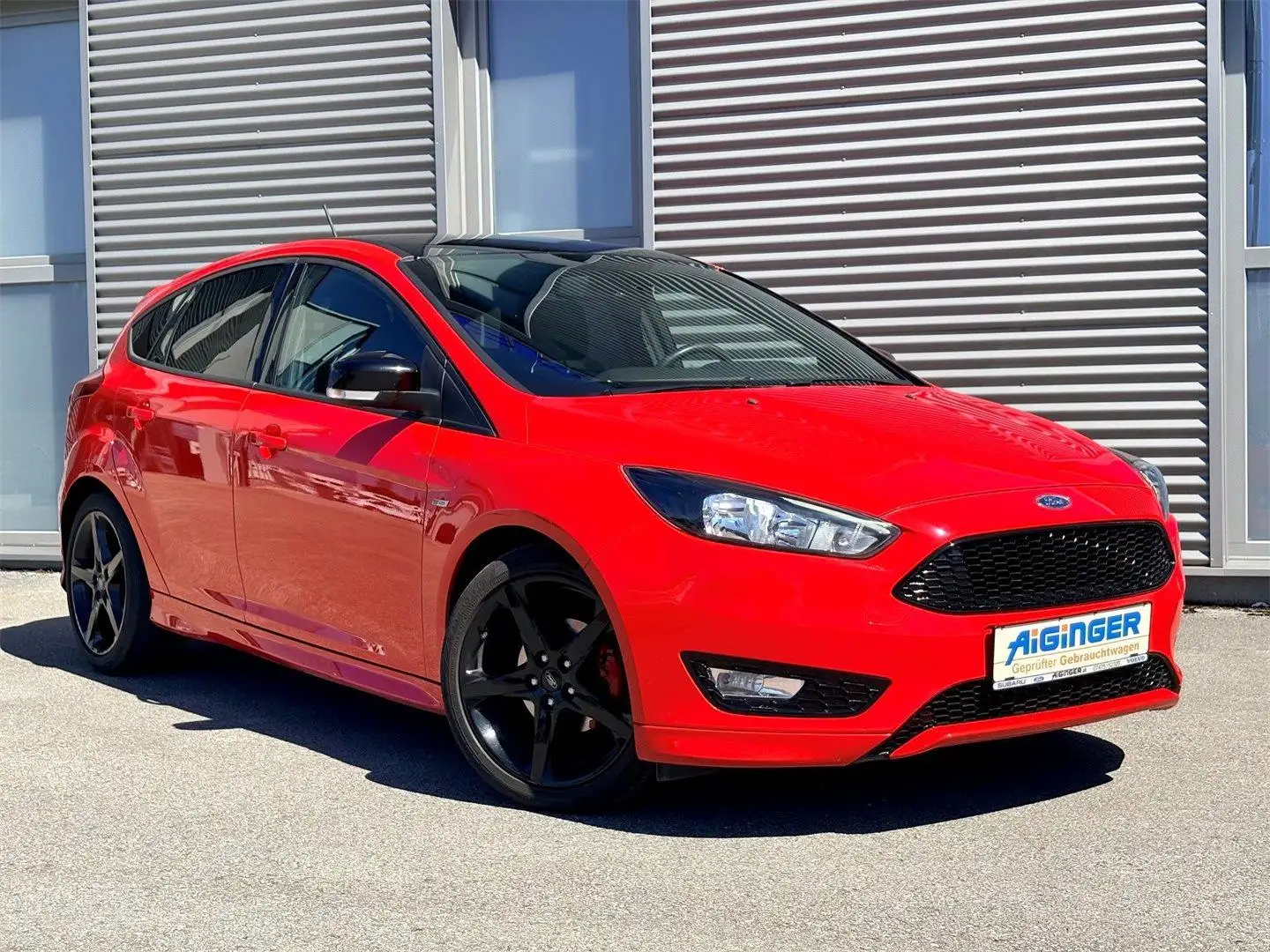Ford Focus ST-Line Red-Edition 125PS Rot - 1