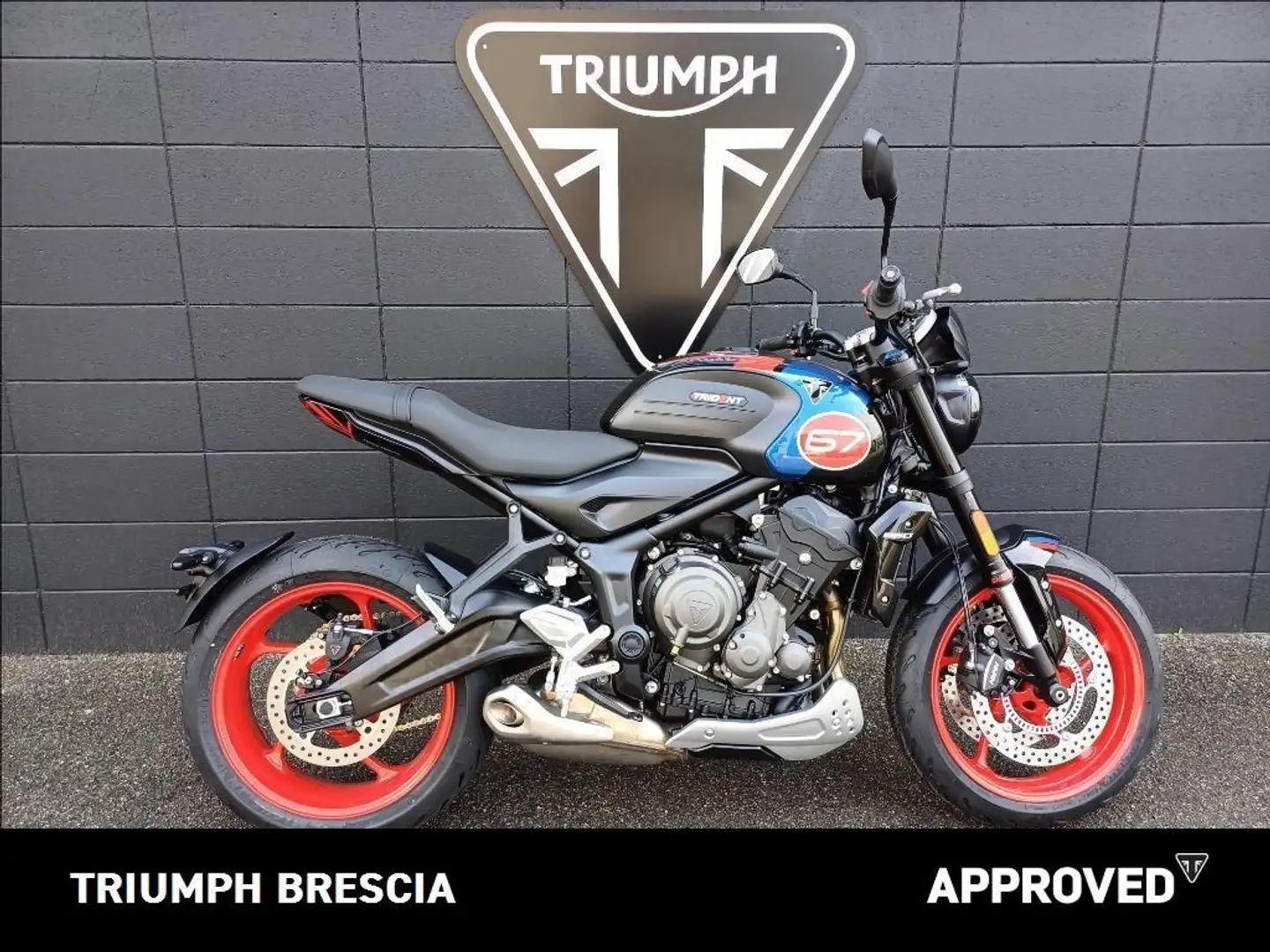 Triumph Trident 660 Triple Tribute Abs Černá - 1
