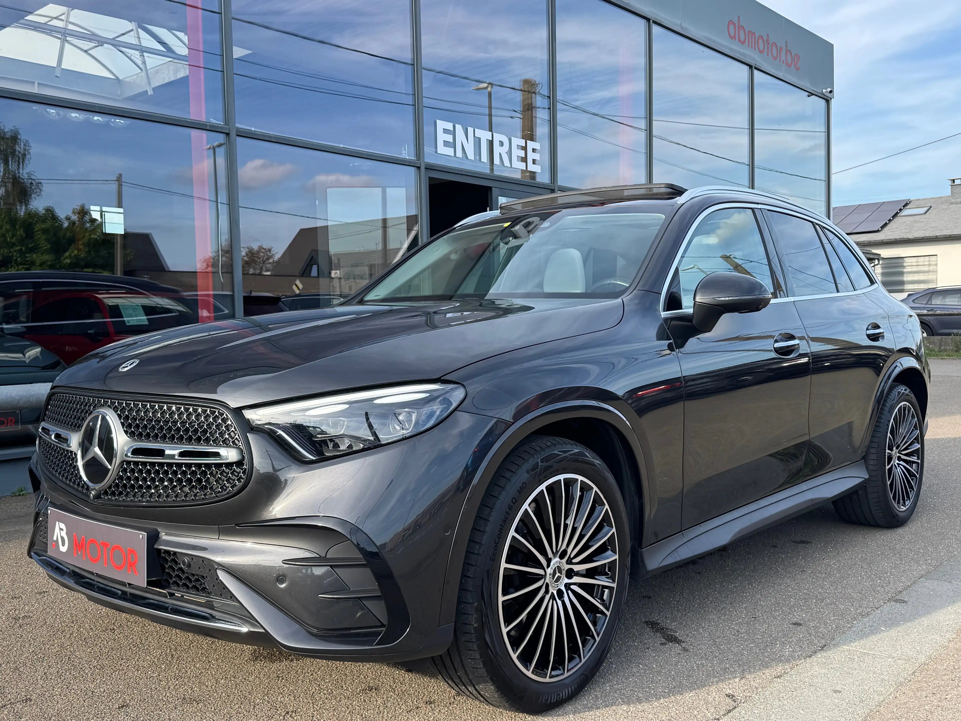 Mercedes-Benz GLC 200 GLC 200 4-MATIC 204cv AMG Luxury Line TOIT PANO CAMERA 360 FULL OPTION 1ER PROPRIETAIRE — photo 10