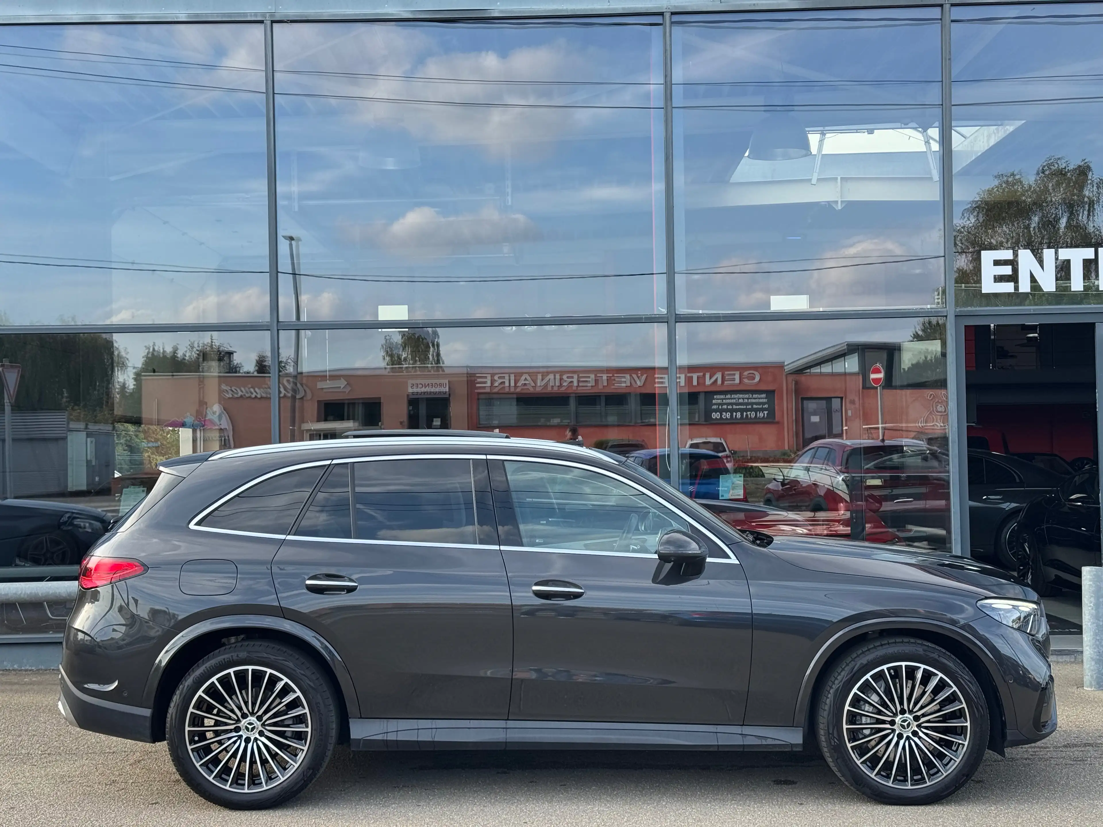 Mercedes-Benz GLC 200 GLC 200 4-MATIC 204cv AMG Luxury Line TOIT PANO CAMERA 360 FULL OPTION 1ER PROPRIETAIRE — photo 5