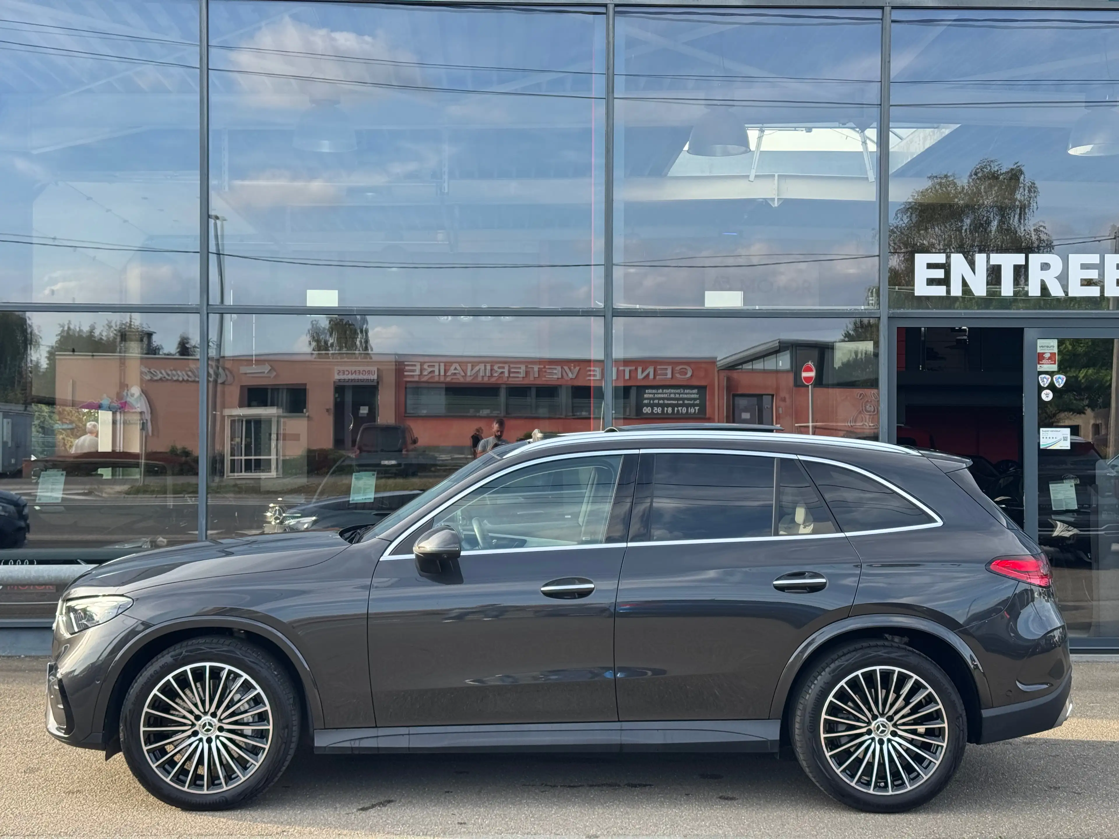 Mercedes-Benz GLC 200 GLC 200 4-MATIC 204cv AMG Luxury Line TOIT PANO CAMERA 360 FULL OPTION 1ER PROPRIETAIRE — photo 6