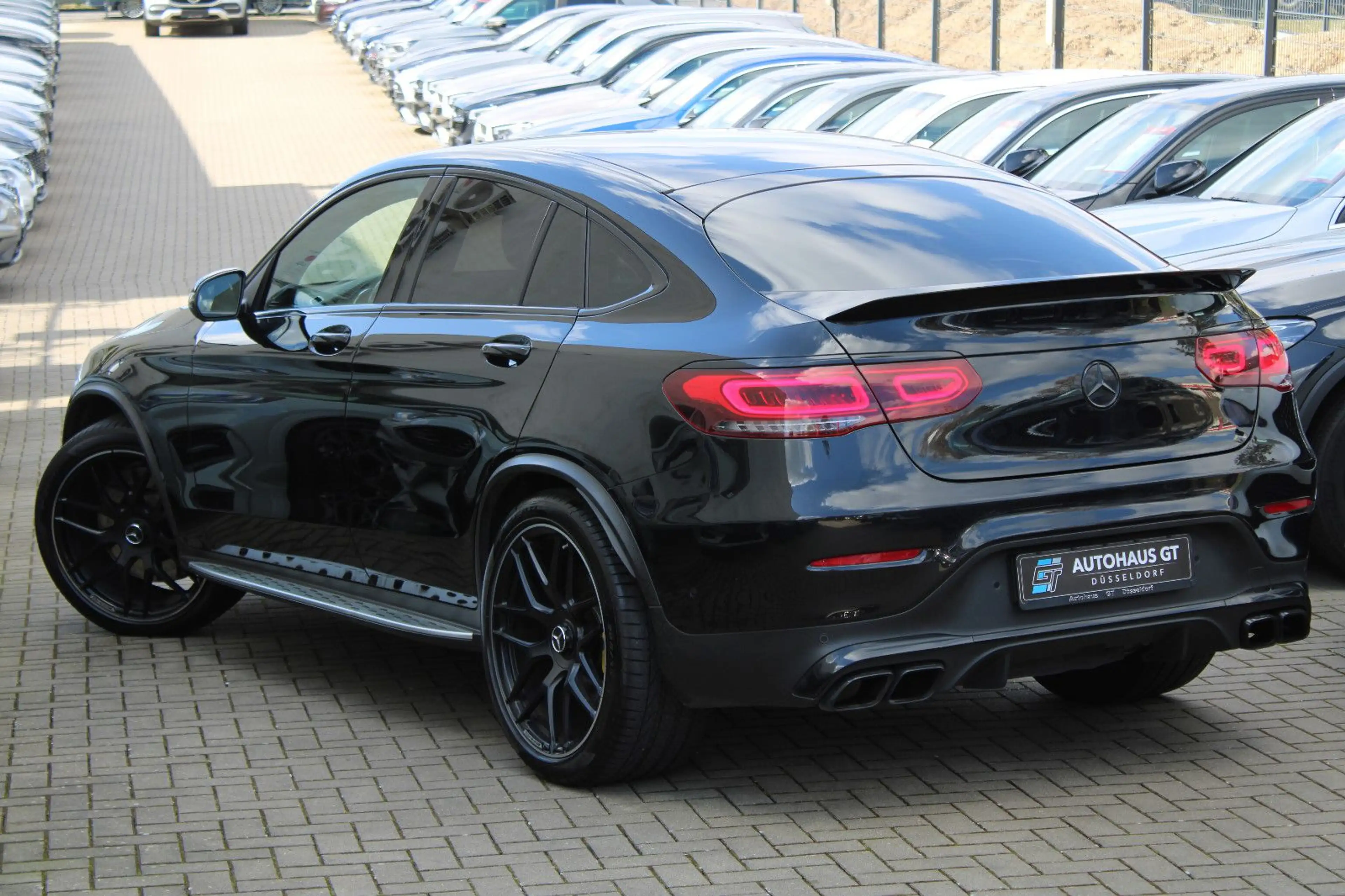Mercedes-Benz GLC 63 AMG 4Matic+/Distro/Glasd/Leder/360°Ka/AHK — photo 5