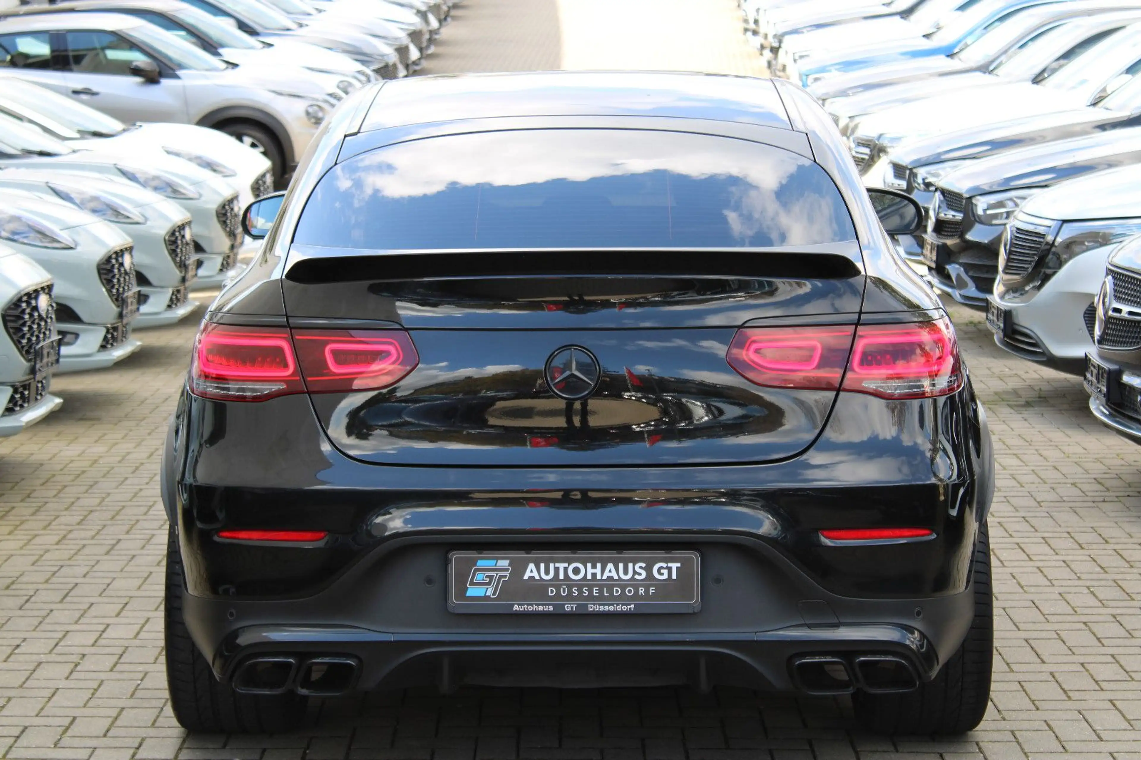 Mercedes-Benz GLC 63 AMG 4Matic+/Distro/Glasd/Leder/360°Ka/AHK — photo 9