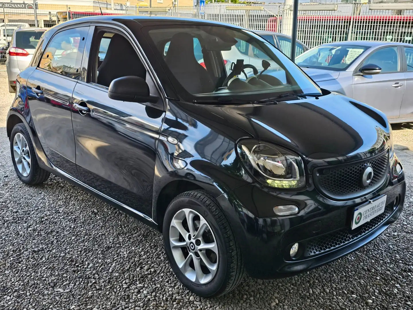 smart forFour 70 1.0 Youngster Noir - 1