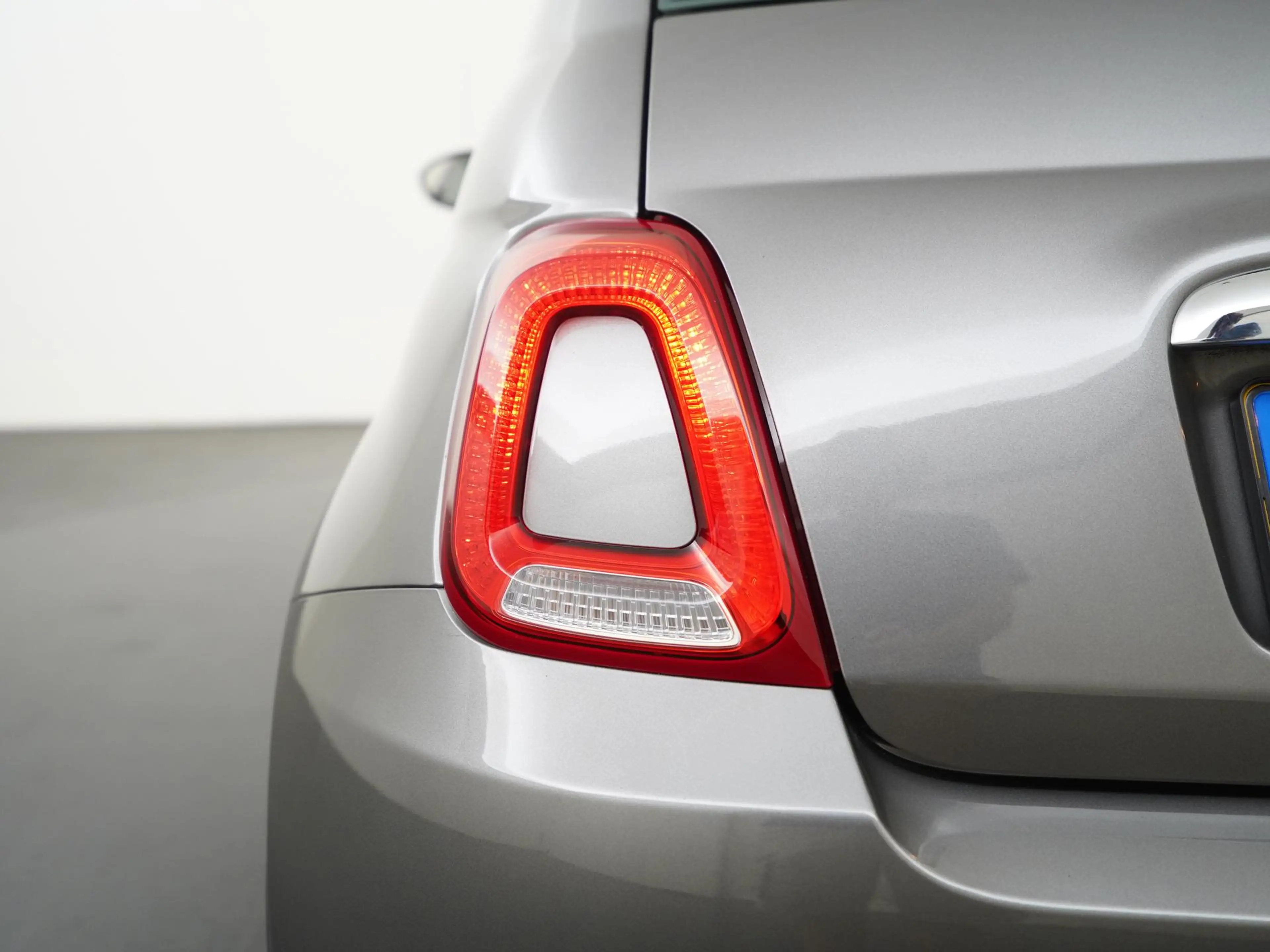 Fiat 500 1.0 Hybrid Lounge | Panoramadak | Zondag Open! — photo 20