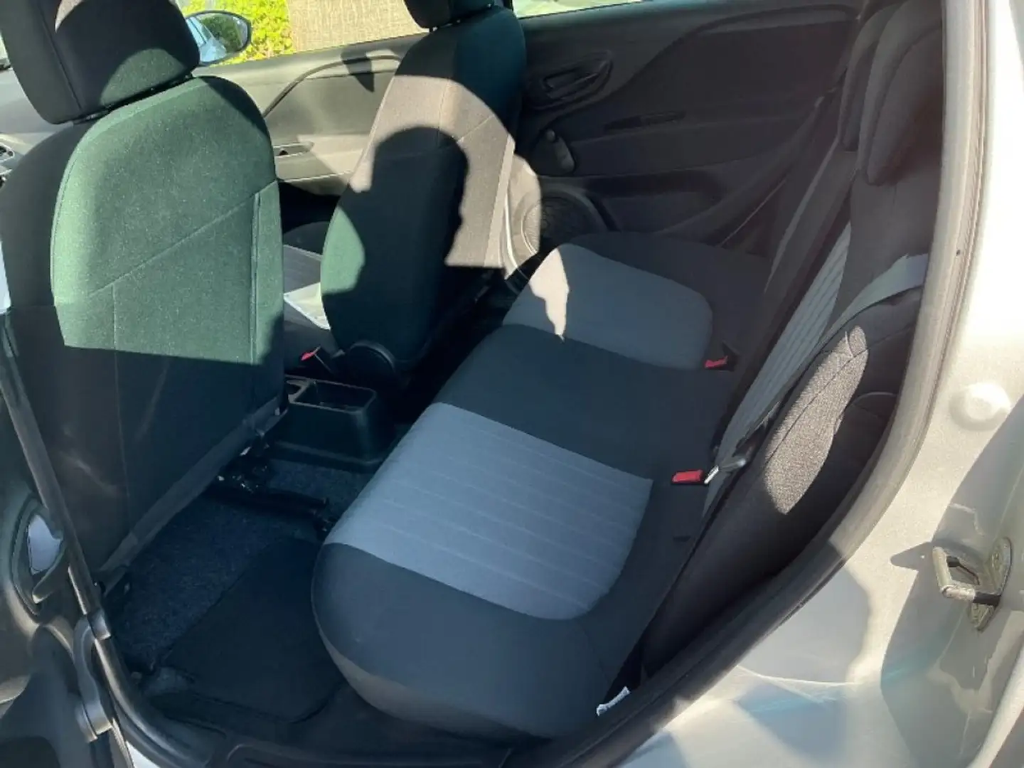 Fiat Punto 1.3 MJT II S&S 95 CV 5 porte Street Grigio - 2