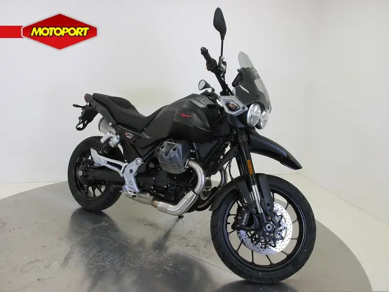 Moto Guzzi V 85 TT - foto 4