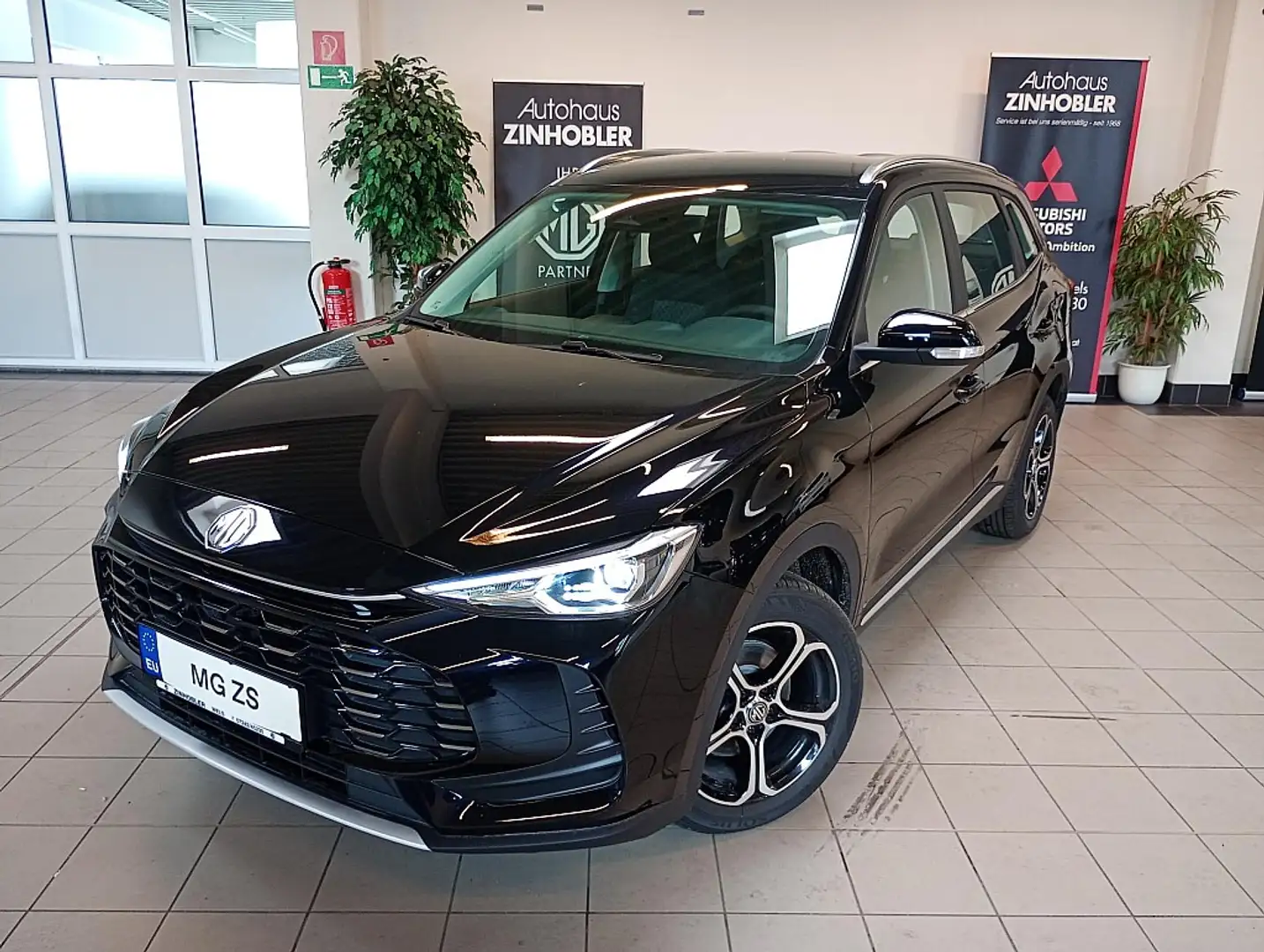 MG ZS 1,5 Hybrid+ Comfort Winterräder gratis Noir - 1