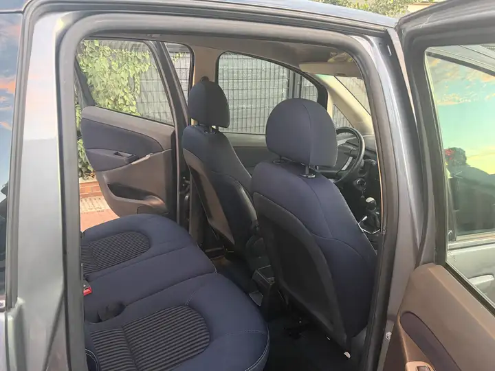 Lancia Musa 1.9 Mtj Platino 2008, foto 12