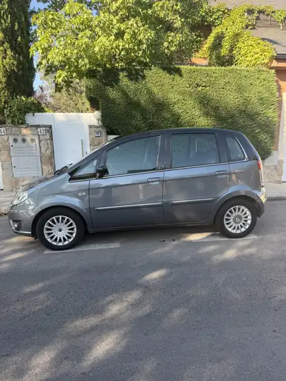 Lancia Musa 1.9 Mtj Platino 2008, foto 3