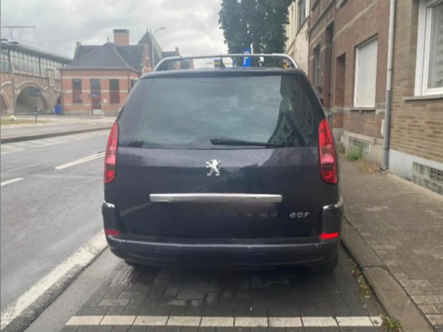 Peugeot 807 807 2.0 HDi ST Confort FAP Grijs - 1