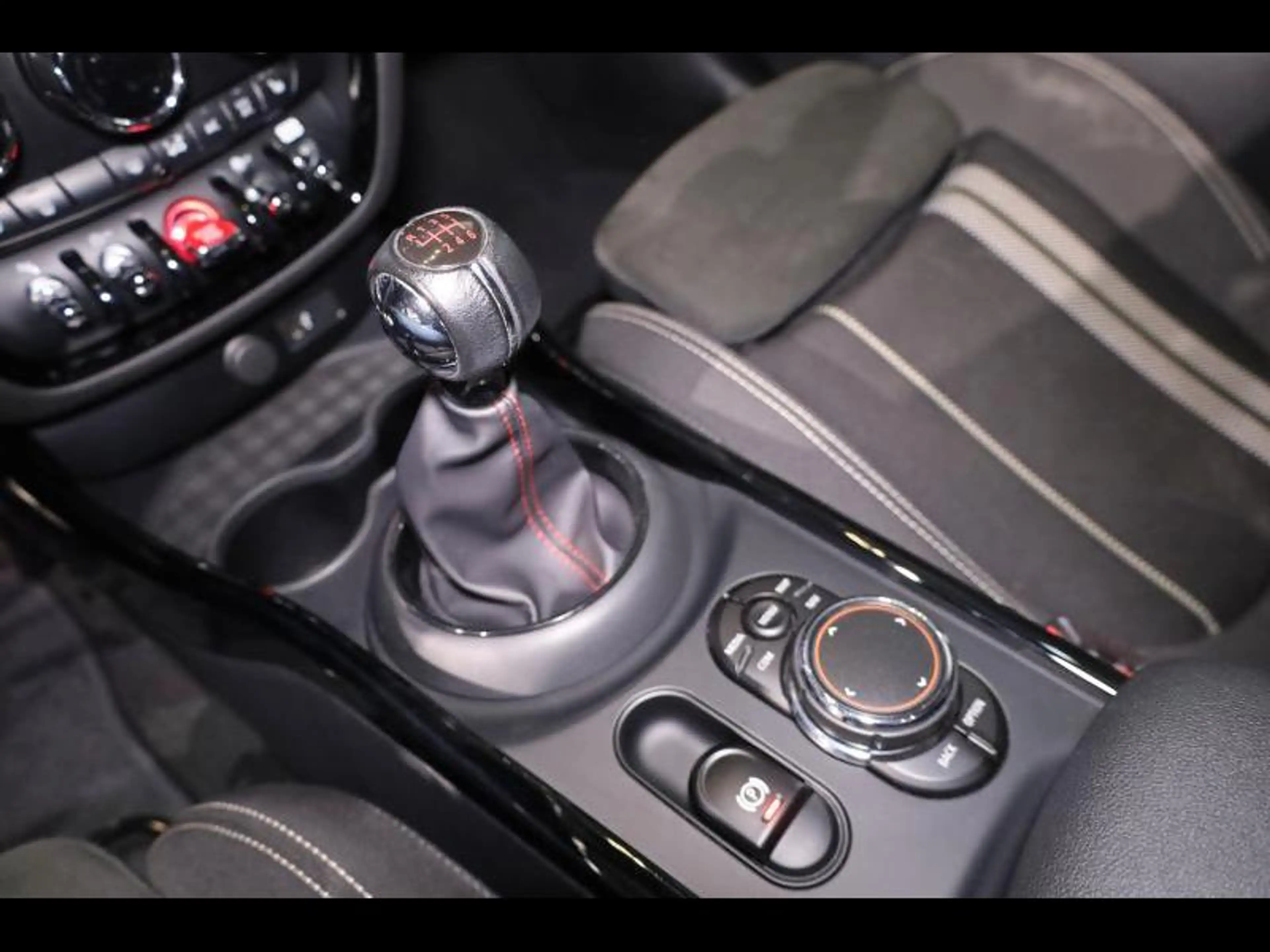 MINI Cooper Clubman — photo 13
