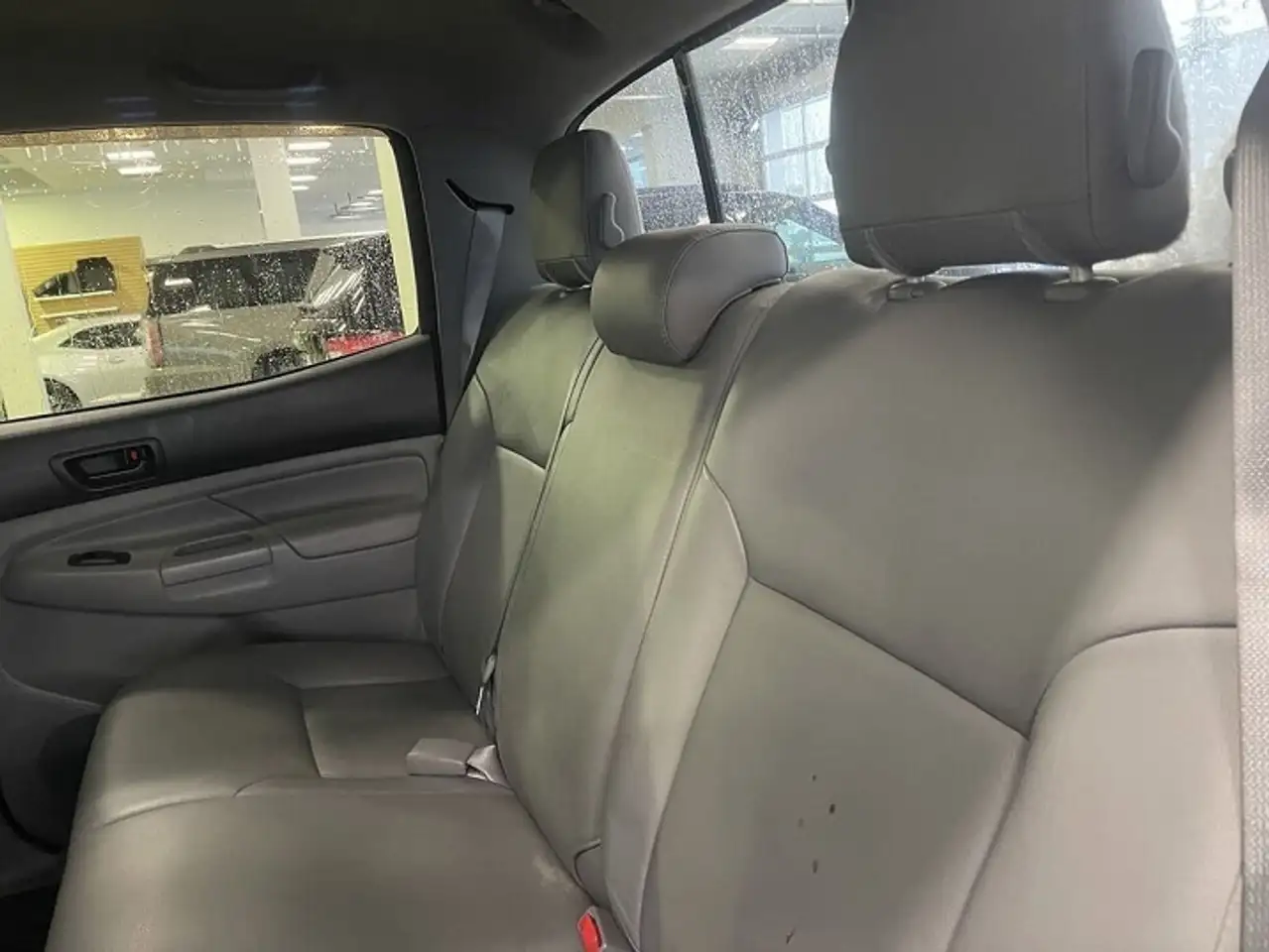 Toyota Tacoma снимка Toyota Tacoma