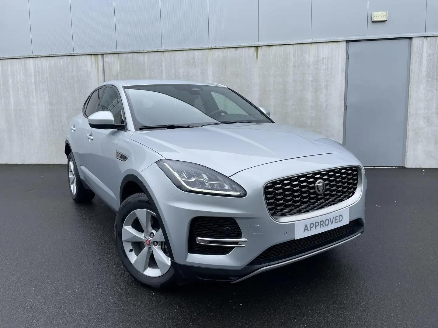 jaguar e-pace