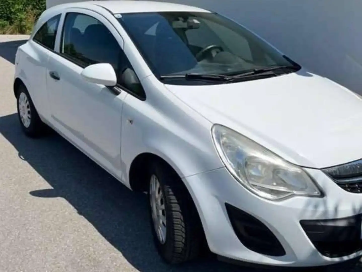 Opel Corsa Corsa 1,3 CDTI DPF Weiß - 1