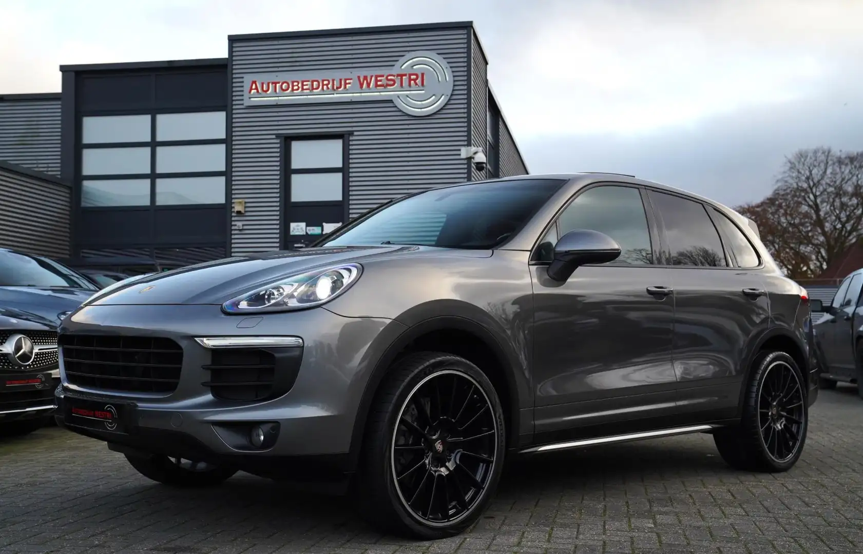 Porsche Cayenne 3.6 S | Panorama | Sport Chrono | Facelift model | Grijs - 1
