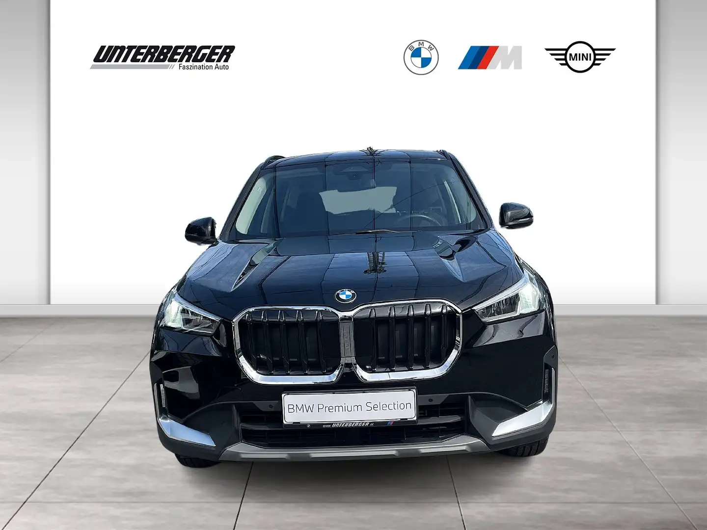 BMW X1 xDrive23i Driving Assistant Plus // SHZ // Parking Schwarz - 2