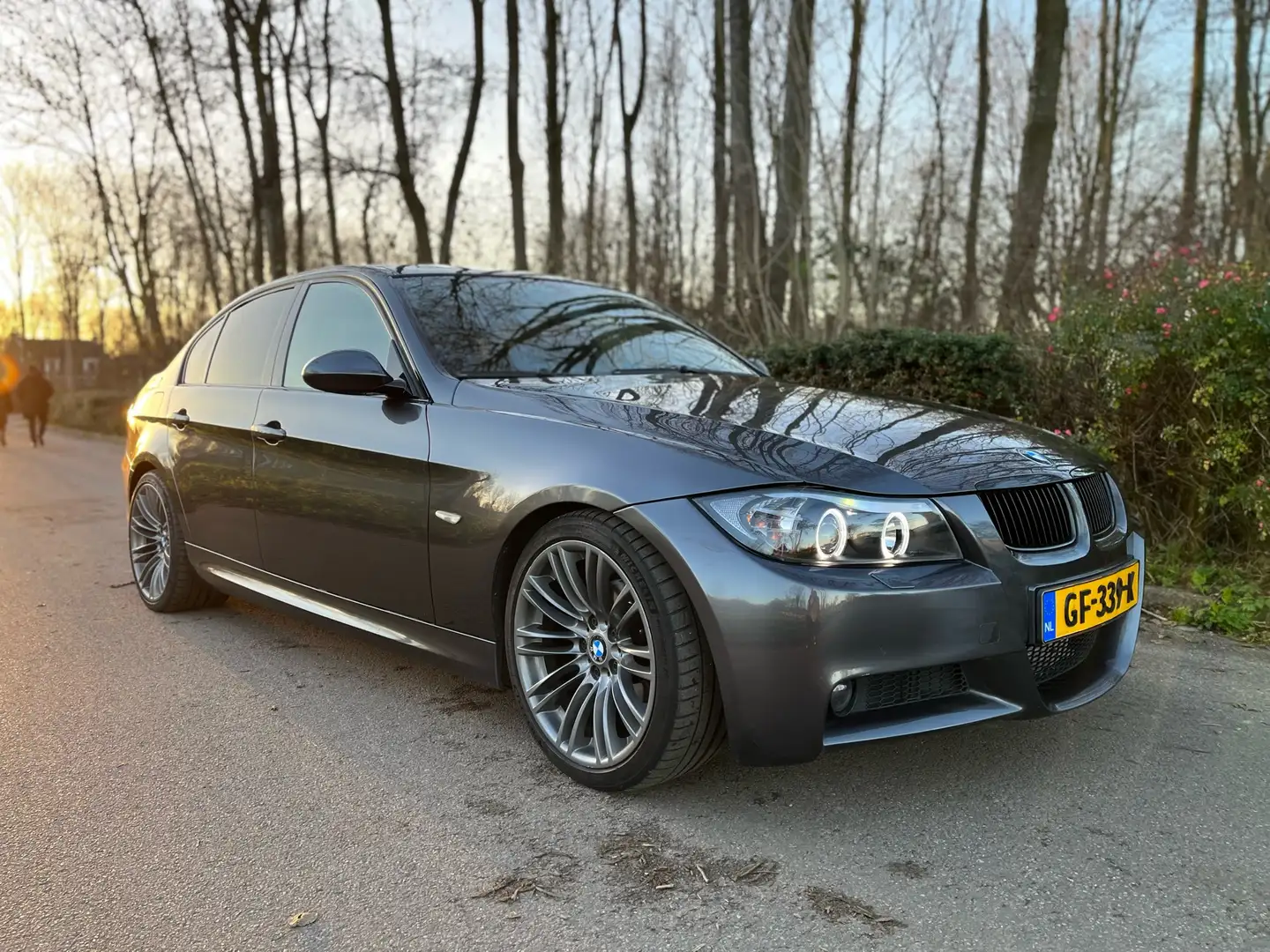 BMW 318 BMW 3-Serie (e90) M pakket 2.0 I 318 Gri - 1