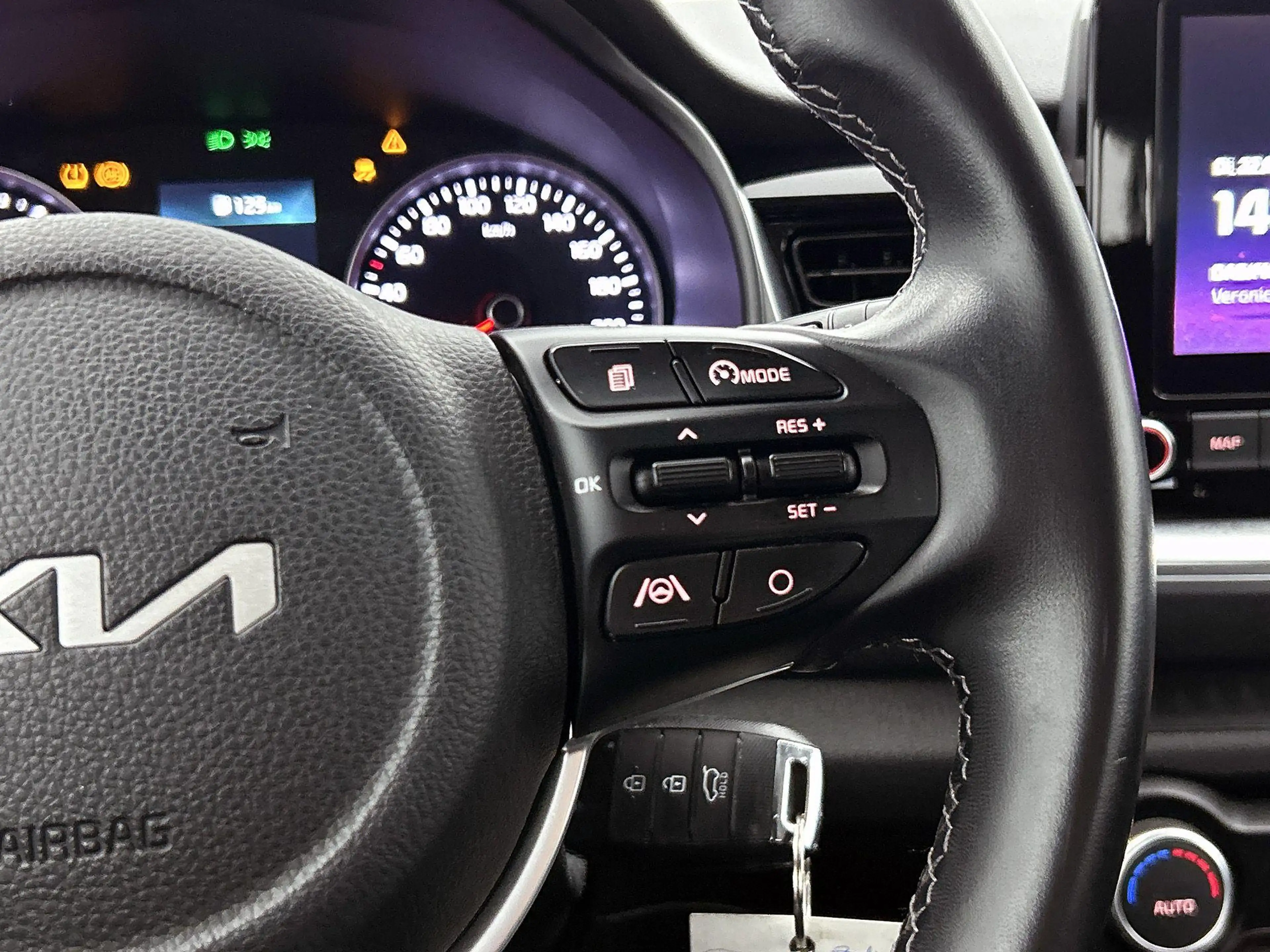 Kia Stonic 1.0 T-GDi MHEV DynamicLine | Apple Carplay / Andro — photo 6