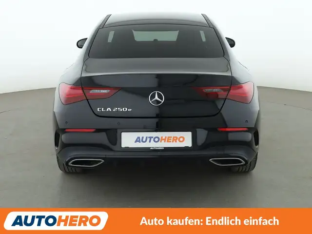 Mercedes-Benz CLA view 5