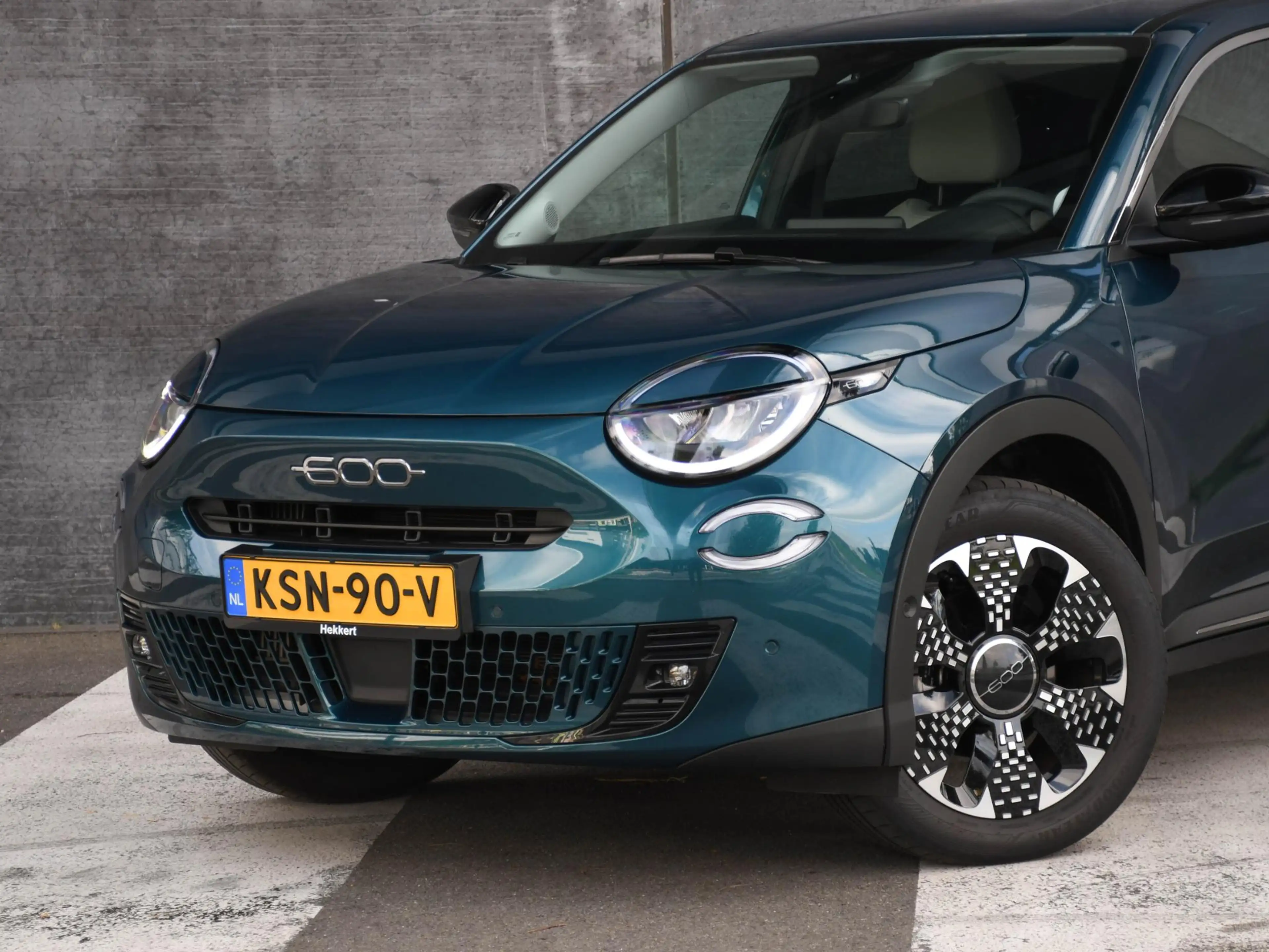 Fiat 600 La Prima 1.2 Hybrid 110pk Automaat MASSAGE | CAMER — photo 2
