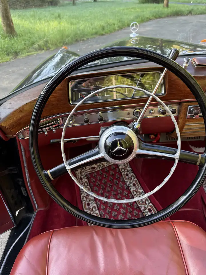 Mercedes-Benz 220 Ponton S - Rotes Leder, Vergaser überholt, foto 9