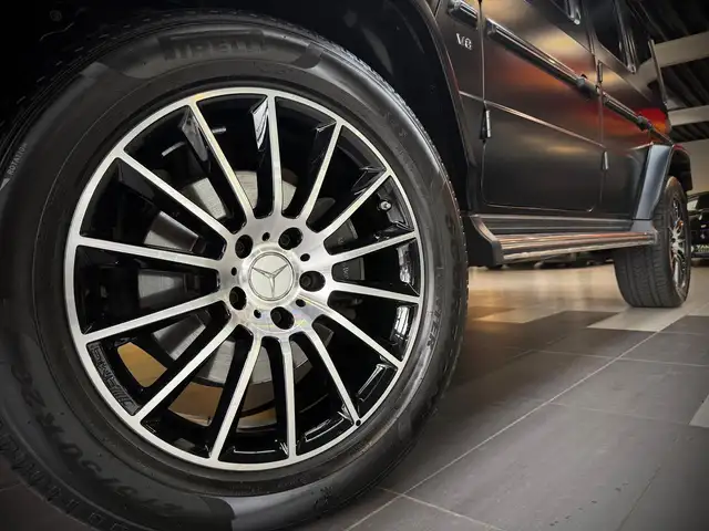 Mercedes-Benz G-Class view 4