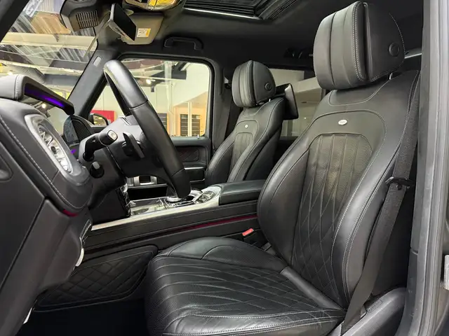 Mercedes-Benz G-Class view 13